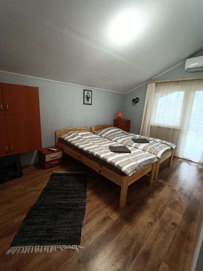 Hotel Toelgyfa Vendeghaz Balatonszepezd Exteriér fotografie
