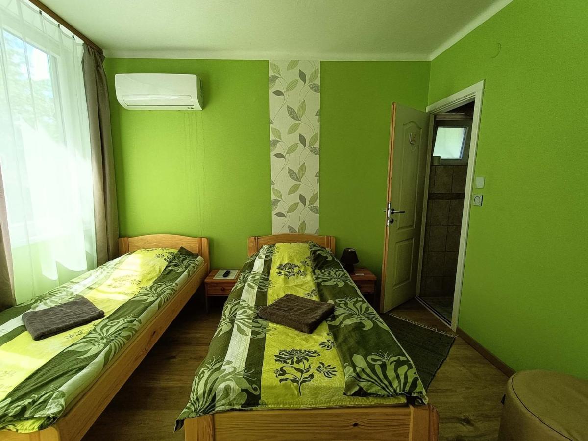 Hotel Toelgyfa Vendeghaz Balatonszepezd Exteriér fotografie